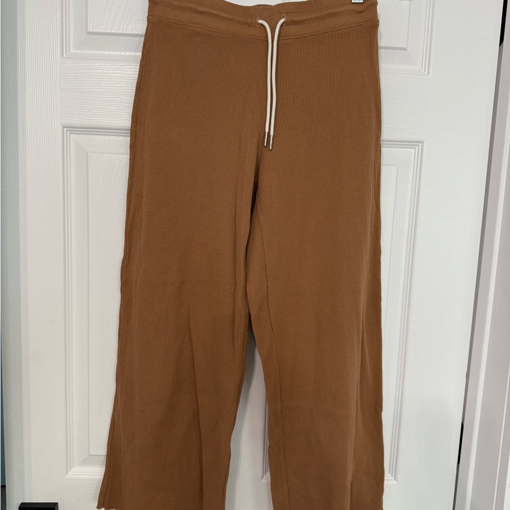 MATE the Label Organic Thermal Waffle Knit Wide Leg Crop Pant (Brown)